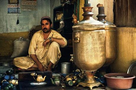 The Big Pot Tea Man of Peshawar