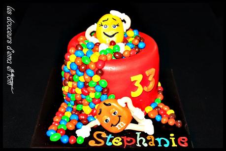 Cake design double m&m's