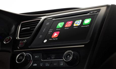 Un autoradio Alpine compatible avec le système CarPlay d'Apple