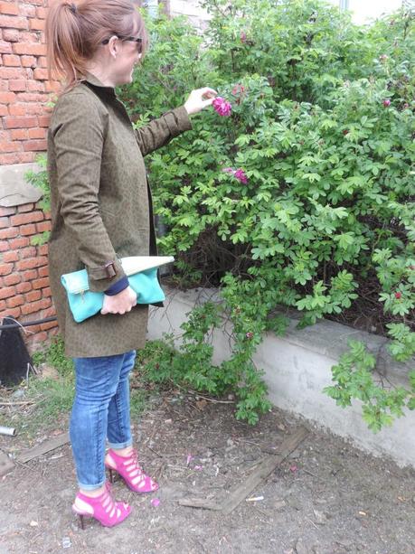 Pinky shoes DSCN0652.JPG