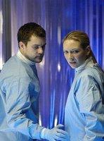 Fringe - Pictures and trailer