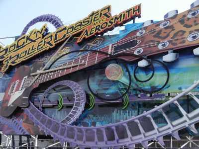 ont a testé.... la tour infernal a disney