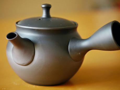 Quatre théières Tokoname par Shôryû, techniques de cuisson Quatre théières Tokoname par Shôryû, techniques de cuisson