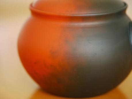 Quatre théières Tokoname par Shôryû, techniques de cuisson Quatre théières Tokoname par Shôryû, techniques de cuisson