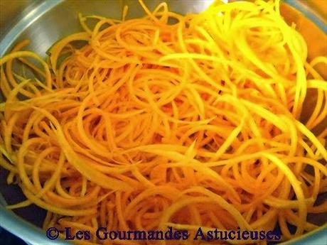 Spaghettis de Butternut, sauce à la cacahuète