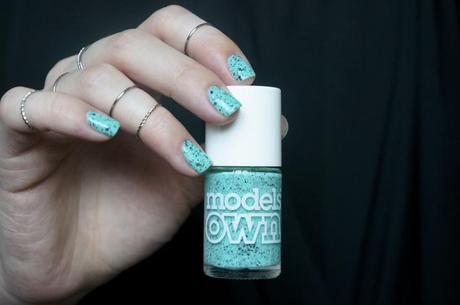 Glitter Off Base OPI Peel off vernis paillettes test avis review - Magpie Models Own Speckled Eggs swatch