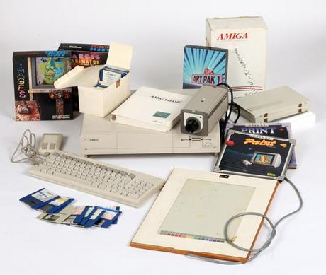 11 œuvres inconnues d’Andy Warhol retrouvées sur des disquettes de 1985 Warhol-amiga00