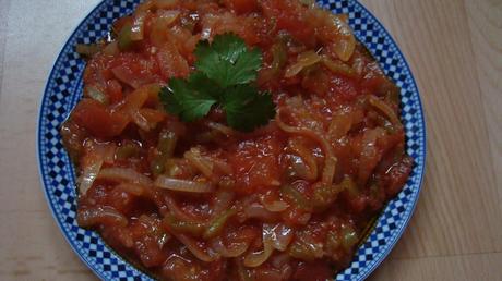 chakchouka/tchaktchouka ( plat à base de poivron/ tomate /oignon))