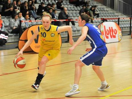 Belgique : Xynthia SMEETS à Willebroek Xynthia-SMEETS--Lummen-_nikonpro.be.jpg