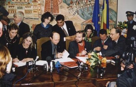 Tous à Caen le 17 mai pour manifester pour sauver les chiens Roumains R1.jpg