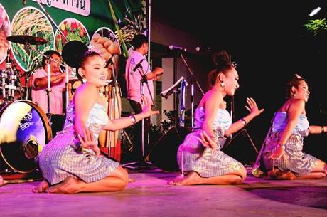25 avril 2014: Udonthani, Exposition sur l’agriculture biologique. DSCF7984