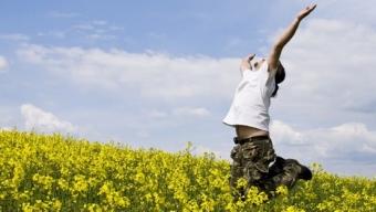 Qu’est-ce que l’eCommerce ? Comment se lancer ? Qu’est-ce que l’eCommerce ? Comment se lancer ?