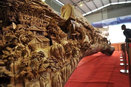 Zheng Chunhui : La plus longue sculpture sur bois du monde © Zheng Chunhui