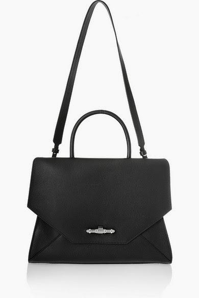 Le sac Obsedia de Givenchy s'élargit...