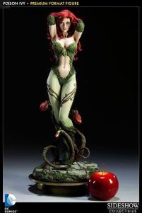  Deux figurines pour Poison Ivy  Poison Ivy geek 