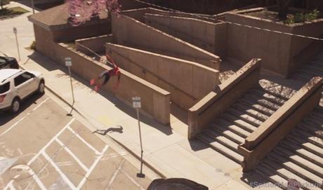 Impressionnant Parkour déguisé en Spider-Man SpiderManParkour01