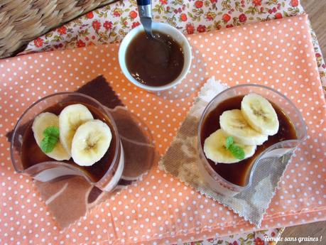 Mousse aux marrons, gelée de café et banane fraîche Mousse aux marrons, gelée de café et banane fraîche