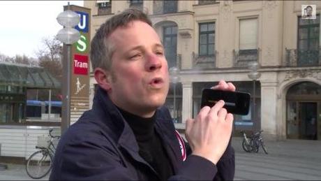 L’excellent tour de magie : il fume avec son iphone ! 20140501-191830.jpg