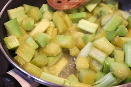 Gâteau renversé à la rhubarbe IMG_6596r