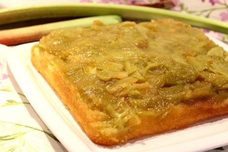 Gâteau renversé à la rhubarbe IMG_6649r