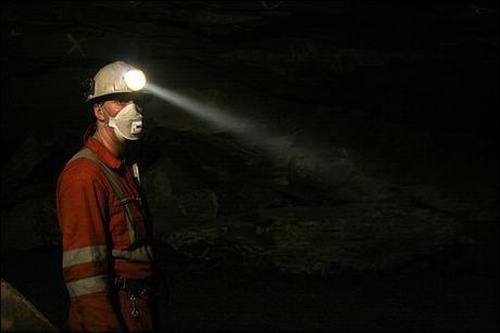 La Porte à Côté : les ardoisiers de Trélazé épisode 1 fresnais-297