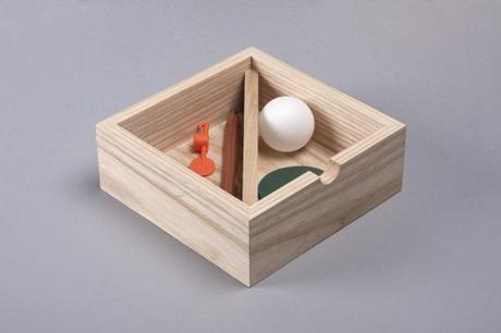 Shkatulka boite à secrets pour bureau par Lesha Galkin Shkatulka boite à secrets pour bureau par Lesha Galkin