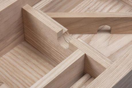 Shkatulka boite à secrets pour bureau par Lesha Galkin Shkatulka boite à secrets pour bureau par Lesha Galkin