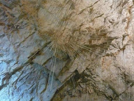 choranche grotte stalagtites fistulaires