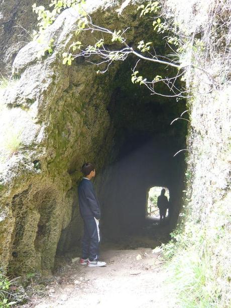 petit tunnel d'accès
