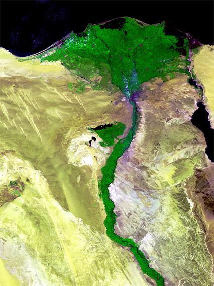 Importantes découvertes, une dernière demeure inviolée et son propriétaire âgés de 5 600 ans, en Égypte antique ! The-Nile-Delta-in-Egypt--acquired-by-Proba-V-on-24-March-20.jpg