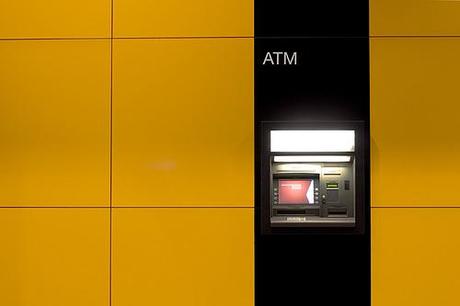 Top 10 des pays qui possèdent le plus grand nombre de guichets automatiques bancaires (GAB)