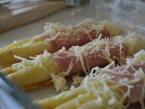 Asperges gratinées au jambon cru et au sirop d'érable◘ Asperges gratinées au jambon cru et au sirop d'érable◘