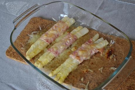 Asperges gratinées au jambon cru et au sirop d'érable◘ Asperges gratinées au jambon cru et au sirop d'érable◘