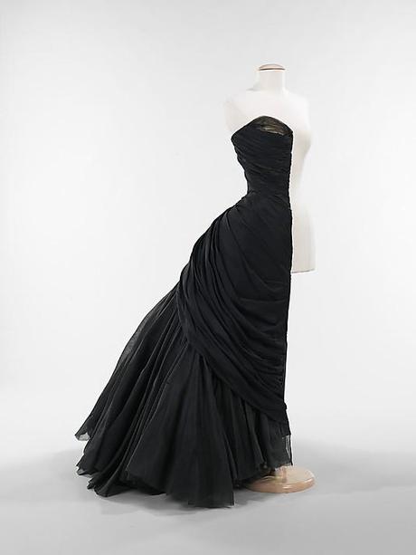 The Swan : une robe exceptionnelle de Charles James Swan-1949---Charles-james---MET-2.jpg
