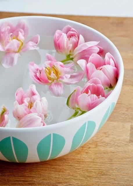 Tuilpe dans une coupe Apent Hus via Nat et nature Semaine 19 sur les blogs déco