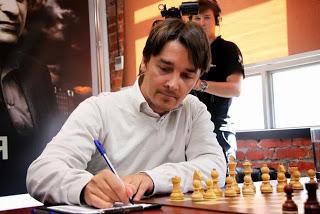 Le Russe Alexander Morozevich Le Russe Alexander Morozevich