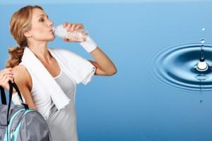 DISTENSION VÉSICALE: Boire trop d'eau peut mener à l'incontinence – L'Incontinence, c'est quoi ?