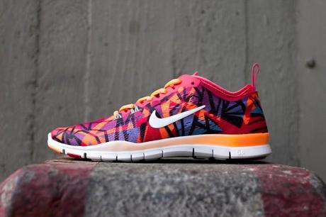 Nike Free TR Fit 5.0 – Red – Orange Nike-free-5.0-TR-fit-4-red-orange