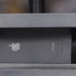 Insolite : l’iPhone 5S écrasé par une force de 18 tonnes iPhone-5S-crush-test