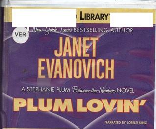 Stéphanie Plum T.8.5 / T.12.5 : Une Plum sous le sapin (Recherche Valentin désespérément) - Janet Evanovich