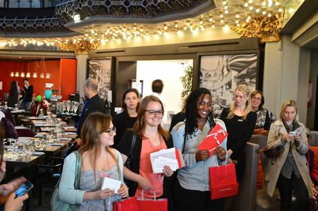 Mama's Paris x Mes Bonnes Copines Mama's Paris x Mes Bonnes Copines