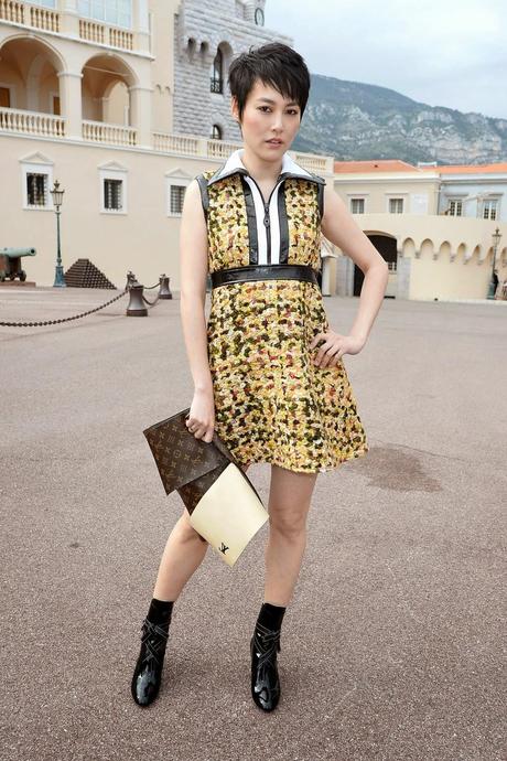Les plus beaux look du défilés croisière Louis Vuitton en direct de Monaco...