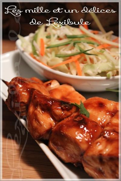 ~Brochettes de poulet piquantes et salade fraîcheur~ ~Brochettes de poulet piquantes et salade fraîcheur~