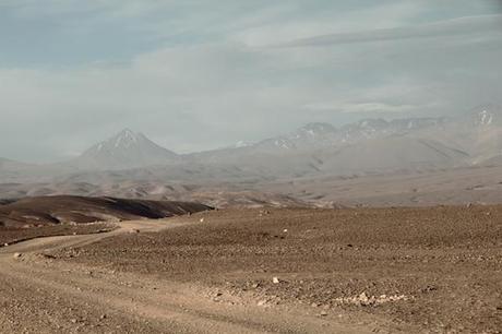De San Pedro de Atacama - à gauche, le Sairecabur