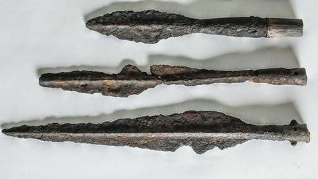 Un bateau vieux de 4500 ans découvert au fond d'un lac en Irlande