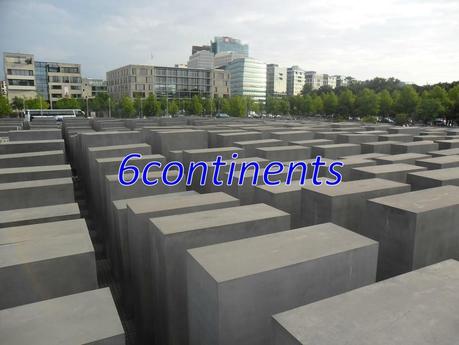 Mon top 10 Berlin depuis 1945: N°7: Mémorial aux Juifs assassinés d'Europe SAM_1065