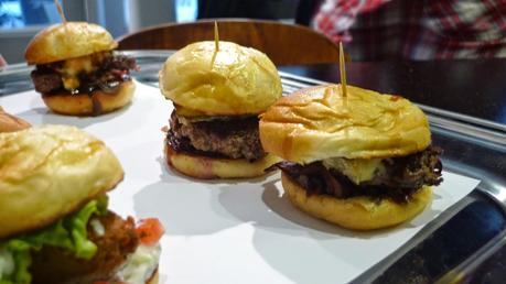 Burgers & (vraiment) meilleurs Burgers & (vraiment) meilleurs