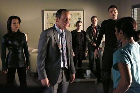 MING-NA WEN, CLARK GREGG, ELIZABETH HENSTRIDGE, IAIN DE CAESTECKER, BRETT DALTON, SARAYU RAO Marvel’s Agents of S.H.I.E.L.D, saison 1