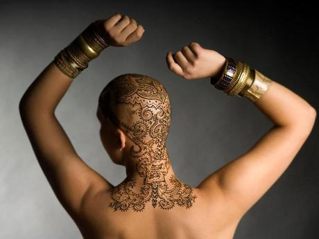 henna heals cancer