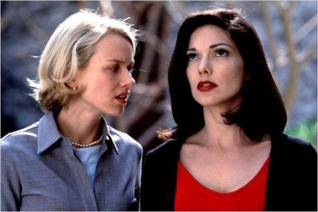 Hollywood Babylone 69217310_ph8.jpg-r_640_600-b_1_D6D6D6-f_jpg-q_x-xxyxx